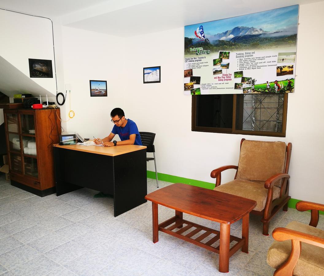 Stay With Jame Hostel Chiang Mai Extérieur photo