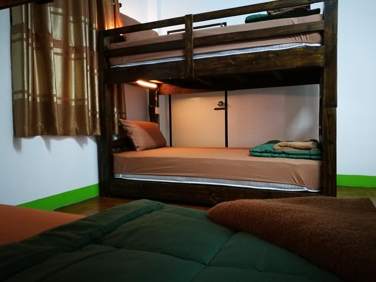 Stay With Jame Hostel Chiang Mai Extérieur photo