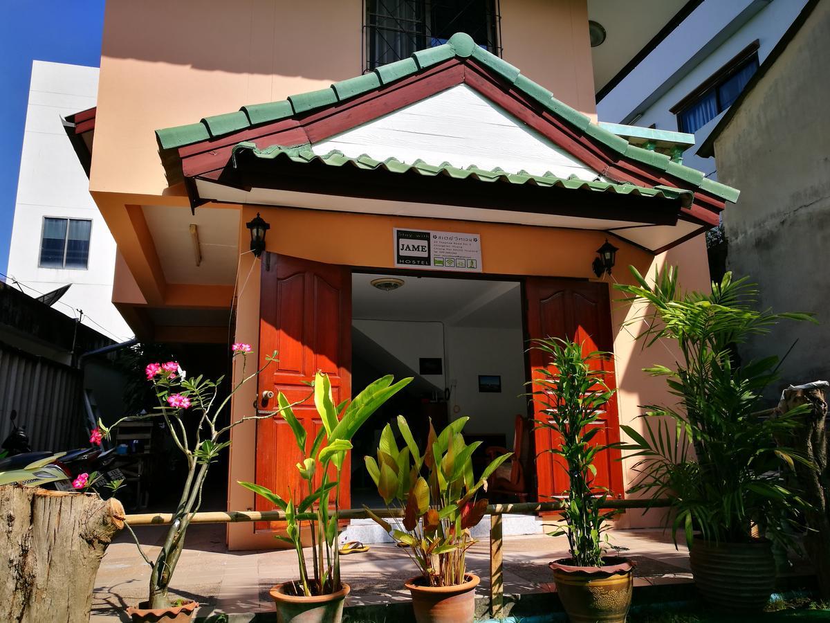Stay With Jame Hostel Chiang Mai Extérieur photo